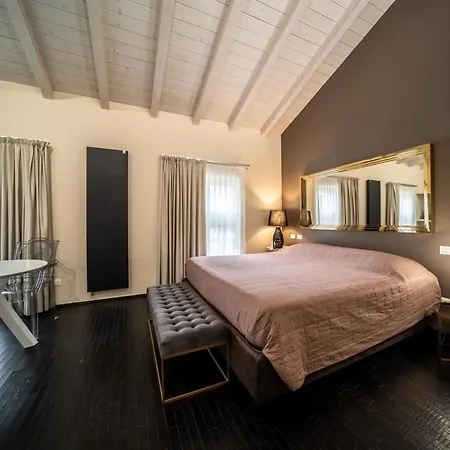 Oda ve Kahvaltı Palazzo Gozzi Bed & Beauty Parma