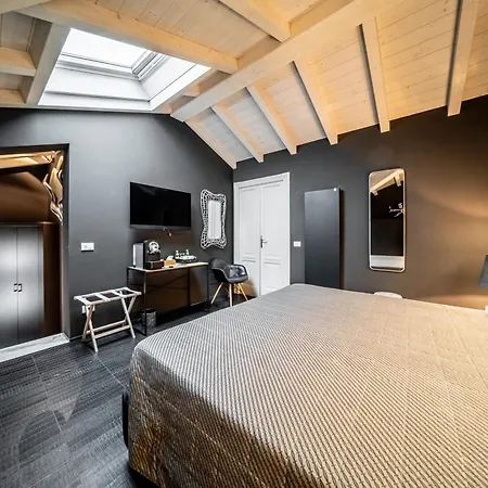 Palazzo Gozzi Bed & Beauty Oda ve Kahvaltı 4*