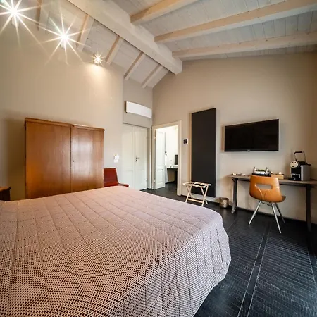 Palazzo Gozzi Bed & Beauty לינה וארוחת בוקר 4*