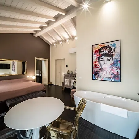 Bed & Breakfast Palazzo Gozzi Bed&beauty
