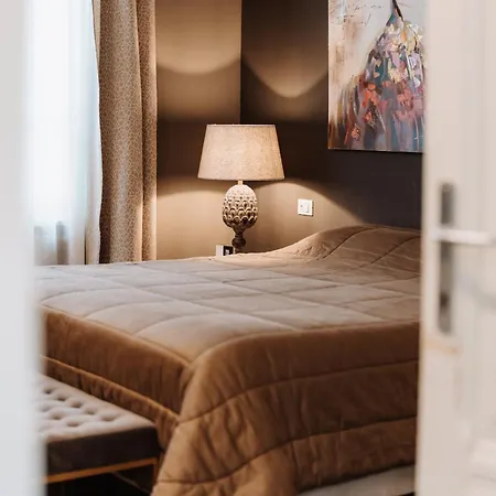 לינה וארוחת בוקר Palazzo Gozzi Bed & Beauty פארמה